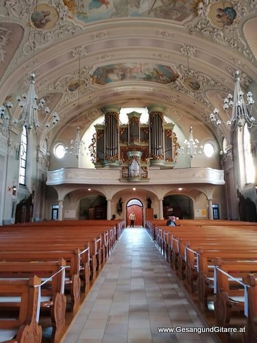 Musik Sängerin Trauersängerin Vorarlberg Kirche Höchst Verabschiedung Beisetzung Trauerfeier