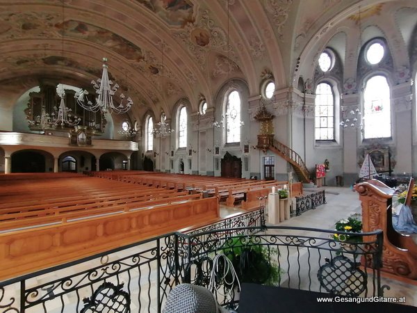 Höchst Pfarrkirche Kirche Vorarlberg Verabschiedung Trauerfeier Beerdigung Verabschiedung Totenwache Musik Kirche Solomusikerin Sängerin mit Gitarre www.trauer-musik.at www.gesangundgitarre.at Gesang Gitarre Yvonne Brugger Trauersängerin Kirchensängerin Kirche Trauerfeier Beerdigung Verabschiedung Vorarlberg Musik Kirche Sängerin mit Gitarre www.trauer-musik.at www.gesangundgitarre.at Gesang Gitarre Yvonne Brugger Trauersängerin Kirchensängerin