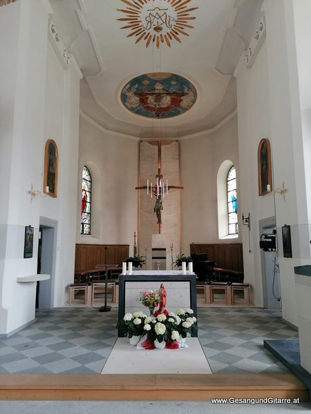 Kirche Balderschwang Oberallgäu Allgäu Taufsängerin Sängerin mit Gitarre Taufe Musik Taufmusik Bodensee Musikerin Gitarre Gesang Kirche Taufsängerin Vorarlberg www.gesangundgitarre.at Gesang Gitarre Yvonne Brugger