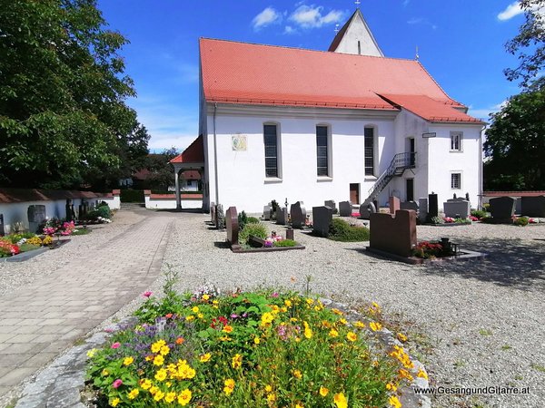 Friedhof Tannau Tettnang Allgäu Verabschiedung Trauerfeier Beerdigung Verabschiedung Totenwache Musik Kirche Solomusikerin Sängerin mit Gitarre www.trauer-musik.at www.gesangundgitarre.at Gesang Gitarre Yvonne Brugger Trauersängerin Kirchensängerin Kirche Trauerfeier Beerdigung Verabschiedung Vorarlberg Musik Kirche Sängerin mit Gitarre www.trauer-musik.at www.gesangundgitarre.at Gesang Gitarre Yvonne Brugger Trauersängerin Kirchensängerin