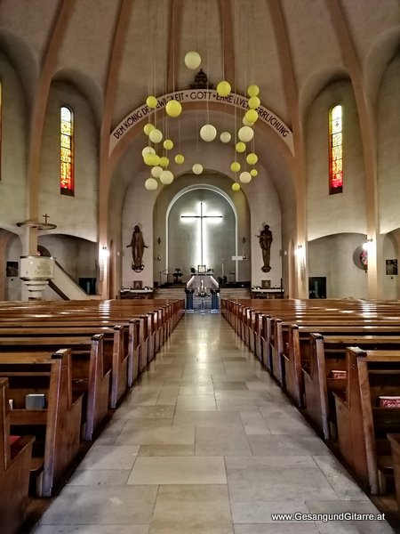 Kirche Bludenz Trauerfeier Beerdigung Verabschiedung Totenwache Musik Kirche Solomusikerin Sängerin mit Gitarre www.trauer-musik.at www.gesangundgitarre.at Gesang Gitarre Yvonne Brugger Trauersängerin Kirchensängerin Kirche Trauerfeier Beerdigung Verabschiedung Vorarlberg Musik Kirche Sängerin mit Gitarre www.trauer-musik.at www.gesangundgitarre.at Gesang Gitarre Yvonne Brugger Trauersängerin Kirchensängerin