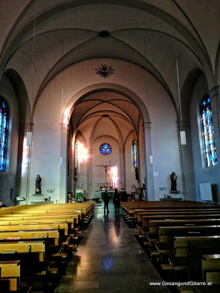 Sulz Kirche Trauerfeier Beerdigung Verabschiedung Totenwache Musik Kirche Solomusikerin Sängerin mit Gitarre www.trauer-musik.at www.gesangundgitarre.at Gesang Gitarre Yvonne Brugger Trauersängerin Kirchensängerin Kirche Trauerfeier Beerdigung Verabschiedung Vorarlberg Musik Kirche Sängerin mit Gitarre www.trauer-musik.at www.gesangundgitarre.at Gesang Gitarre Yvonne Brugger Trauersängerin Kirchensängerin