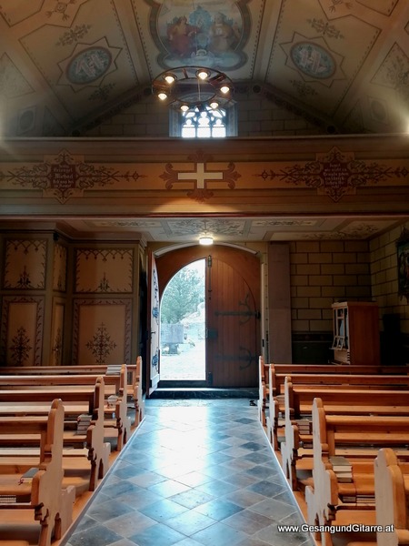 Rankweil St. Michael Kirche Vorarlberg Verabschiedung Trauerfeier Beerdigung Verabschiedung Totenwache Musik Kirche Solomusikerin Sängerin mit Gitarre www.trauer-musik.at www.gesangundgitarre.at Gesang Gitarre Yvonne Brugger Trauersängerin Kirchensängerin Kirche Trauerfeier Beerdigung Verabschiedung Vorarlberg Musik Kirche Sängerin mit Gitarre www.trauer-musik.at www.gesangundgitarre.at Gesang Gitarre Yvonne Brugger Trauersängerin Kirchensängerin