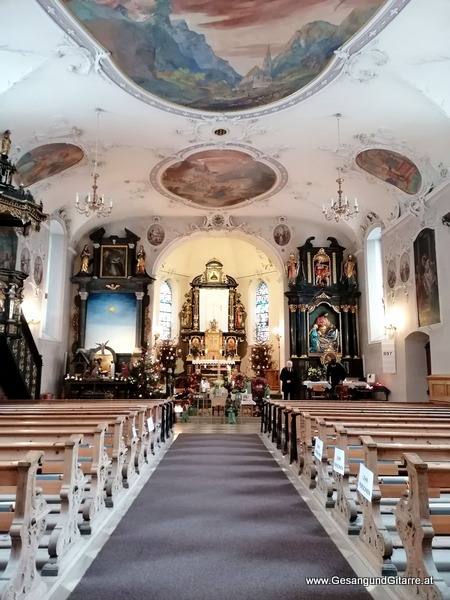 Au Bregenzerwald Kirche Vorarlberg Verabschiedung Trauerfeier Beerdigung Verabschiedung Totenwache Musik Kirche Solomusikerin Sängerin mit Gitarre www.trauer-musik.at www.gesangundgitarre.at Gesang Gitarre Yvonne Brugger Trauersängerin Kirchensängerin Kirche Trauerfeier Beerdigung Verabschiedung Vorarlberg Musik Kirche Sängerin mit Gitarre www.trauer-musik.at www.gesangundgitarre.at Gesang Gitarre Yvonne Brugger Trauersängerin Kirchensängerin