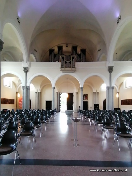 Kirche St. Sebastian Hard Vorarlberg Verabschiedung Trauerfeier Beerdigung Verabschiedung Totenwache Musik Kirche Solomusikerin Sängerin mit Gitarre www.trauer-musik.at www.gesangundgitarre.at Gesang Gitarre Yvonne Brugger Trauersängerin Kirchensängerin Kirche Trauerfeier Beerdigung Verabschiedung Vorarlberg Musik Kirche Sängerin mit Gitarre www.trauer-musik.at www.gesangundgitarre.at Gesang Gitarre Yvonne Brugger Trauersängerin Kirchensängerin