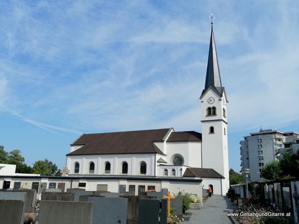 Kirche St. Sebastian Hard Vorarlberg Verabschiedung Trauerfeier Beerdigung Verabschiedung Totenwache Musik Kirche Solomusikerin Sängerin mit Gitarre www.trauer-musik.at www.gesangundgitarre.at Gesang Gitarre Yvonne Brugger Trauersängerin Kirchensängerin Kirche Trauerfeier Beerdigung Verabschiedung Vorarlberg Musik Kirche Sängerin mit Gitarre www.trauer-musik.at www.gesangundgitarre.at Gesang Gitarre Yvonne Brugger Trauersängerin Kirchensängerin