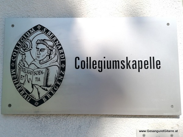 Kirche Kapelle Kloster Mehrerau Collegiumskapelle Taufsängerin Sängerin mit Gitarre Taufe Musik Taufmusik Bodensee Musikerin Gitarre Gesang Kirche Taufsängerin Vorarlberg www.gesangundgitarre.at Gesang Gitarre Yvonne Brugger